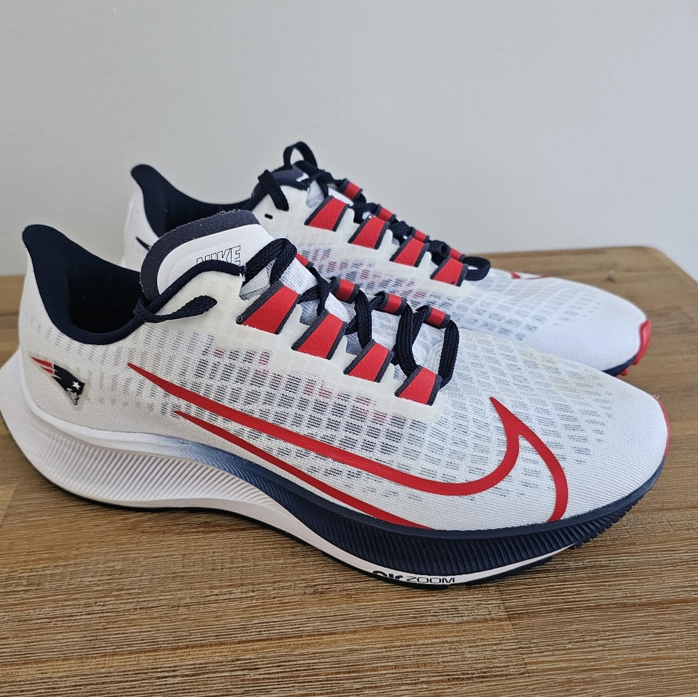 NIKE Zoom Pegasus 37 Womens New England Patriots Athletic Shoes, Sneakers